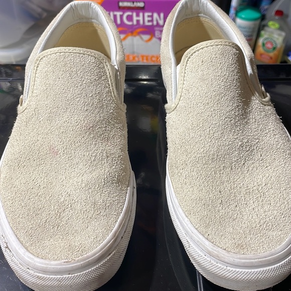 Slip on Vans - Picture 2 of 3